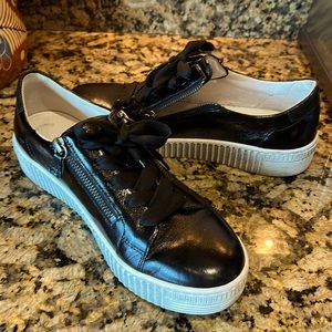 Fashion Gabor tennis style shoe
